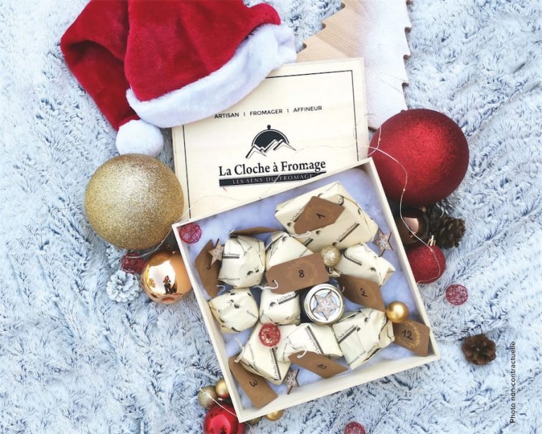 Fini le Calendrier de l'Avent place au colis surprise du Père Noël! - Vente  de fromages de Savoie