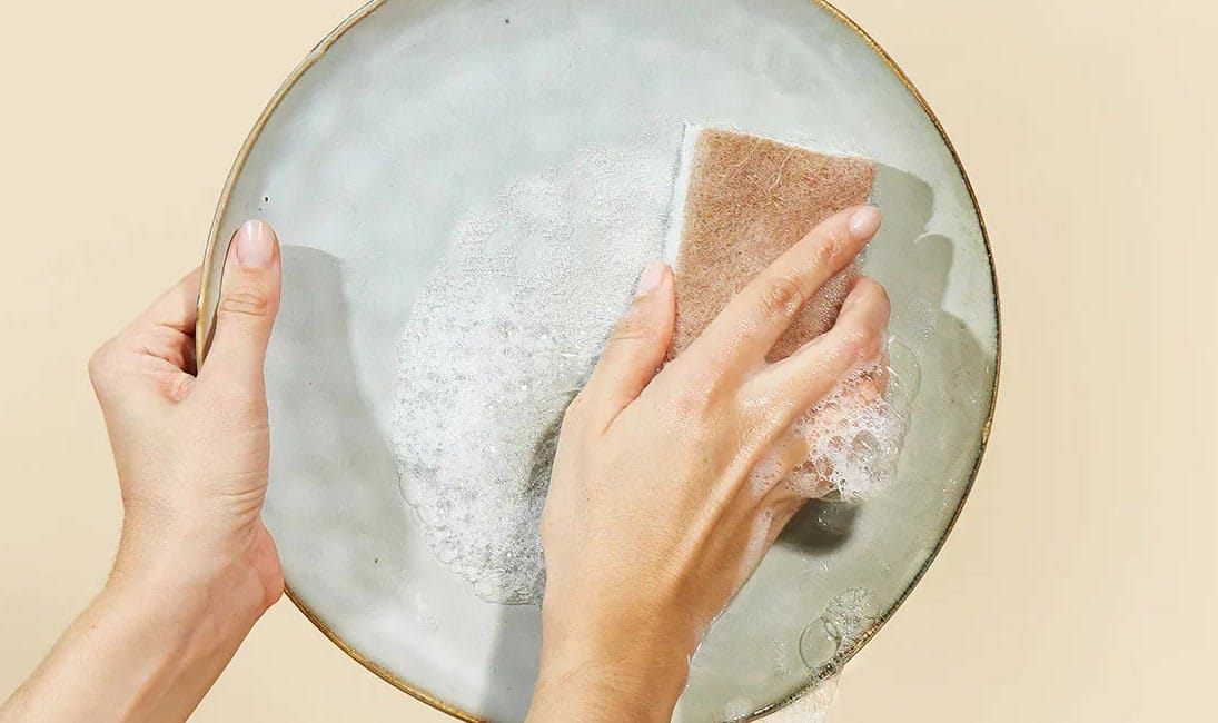 Laver la vaisselle de cuisine éponge Éponge abrasive - Chine Éponge de  nettoyage et éponge prix